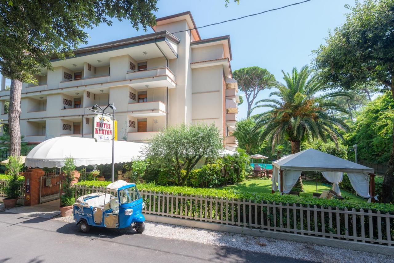 Hotel Kyrton Forte dei Marmi Buitenkant foto